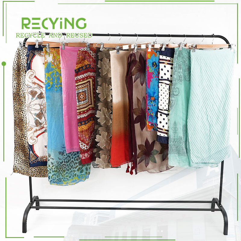 Wholesale Second Hand Scarves and Shawls