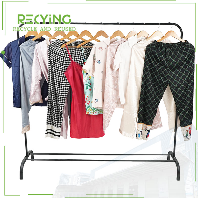 Wholesale Second Hand Silk Pajamas (4)