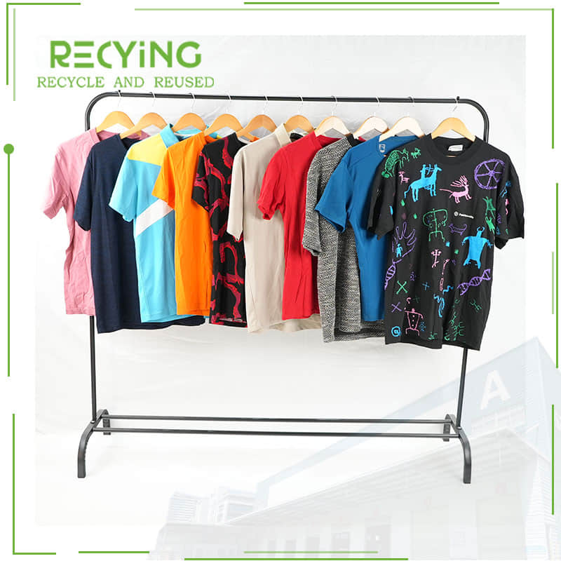 Wholesale Second Hand Men’s Short T-shirts (6)