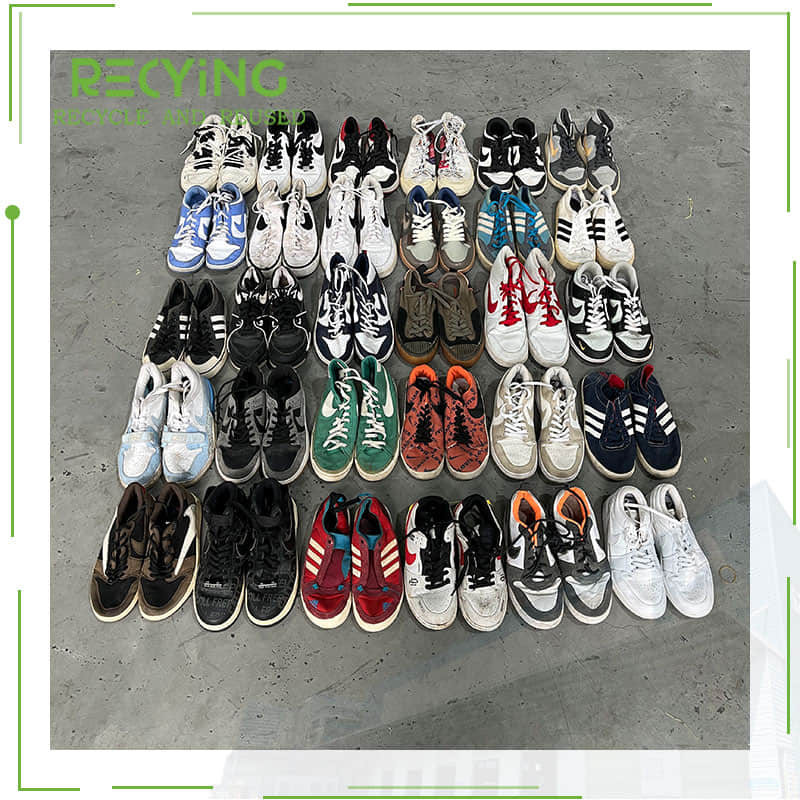 Wholesale International Mixed Shoes (1)