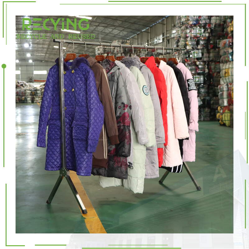 Wholesale Used Winter Ladies Cotton-Filled Long Coat