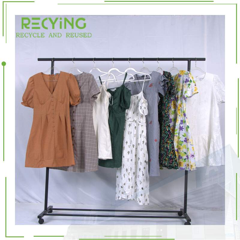 Second Hand Brand UR Summer Clothes Bale Wholesale